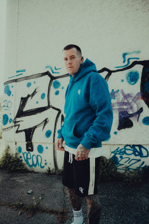 
                  
                    Laden Sie das Bild in den Galerie-Viewer, HOODIE BLUE
                  
                