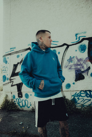 
                  
                    Laden Sie das Bild in den Galerie-Viewer, HOODIE BLUE
                  
                