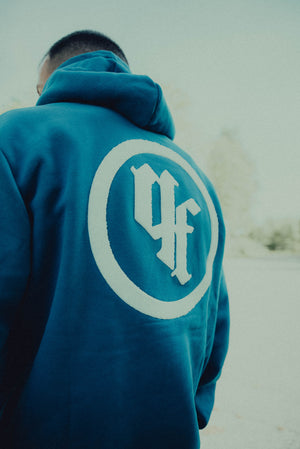 
                  
                    Laden Sie das Bild in den Galerie-Viewer, HOODIE BLUE
                  
                