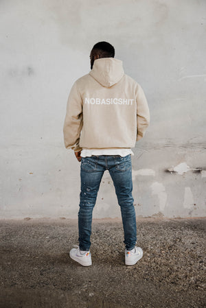 
                  
                    Laden Sie das Bild in den Galerie-Viewer, HOODIE BEIGE NOBASICSHIT
                  
                